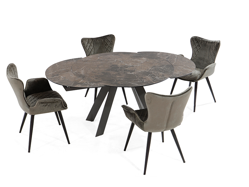 餐厅家具——青铜表面的陶瓷伸缩桌，19,980美元，龙舌兰科拉