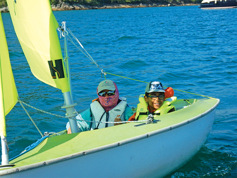 香港帆船-由慈善机构Sailability提供的全包帆船课程