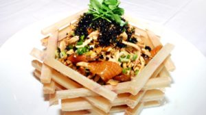 香港航空:温哥华的王朝中餐厅为商务舱旅客设计了菜肴