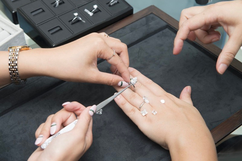钻石登记处-定制钻石首饰和戒指