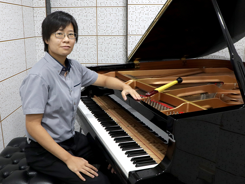 Chung Wang Choi -香港Kata Music的钢琴技师