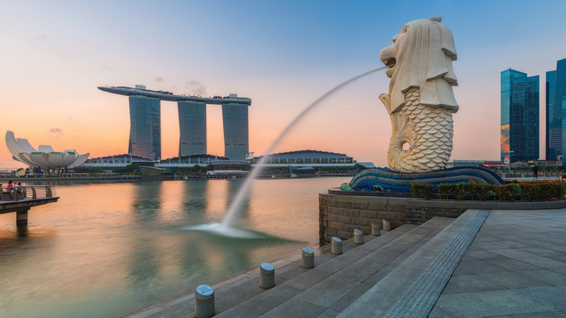 新加坡鱼尾狮和滨海湾金沙